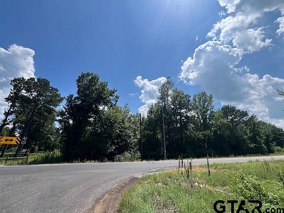 3rd image of 14972 Fm 346 E
