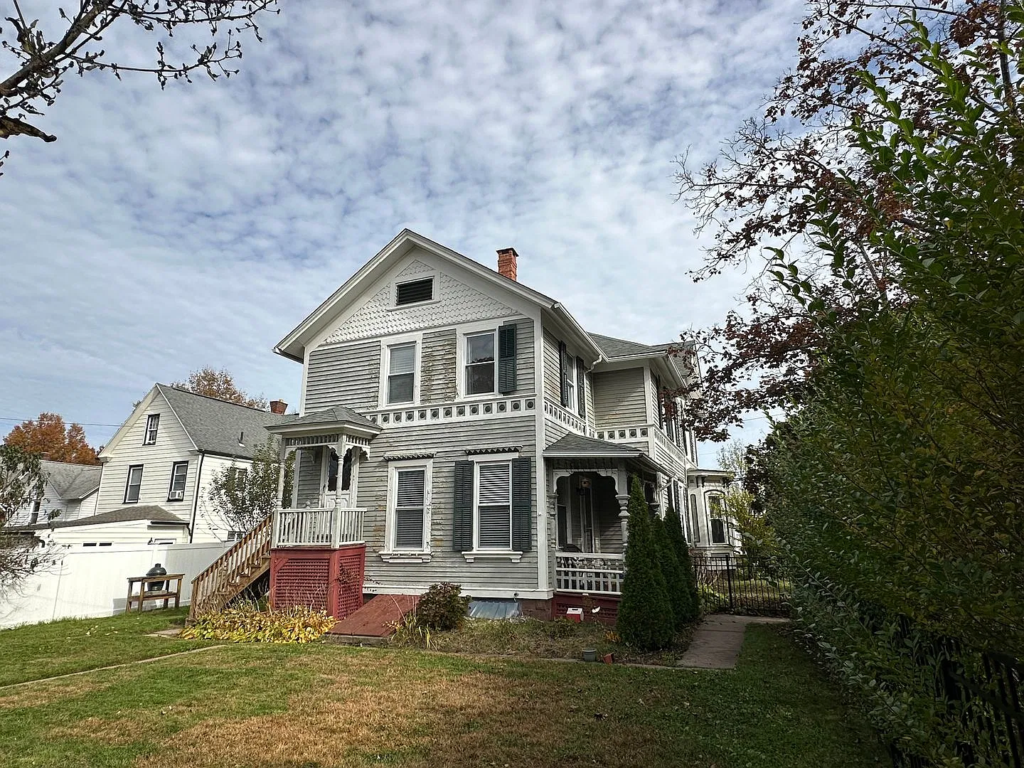 465 High Street — Photo 2