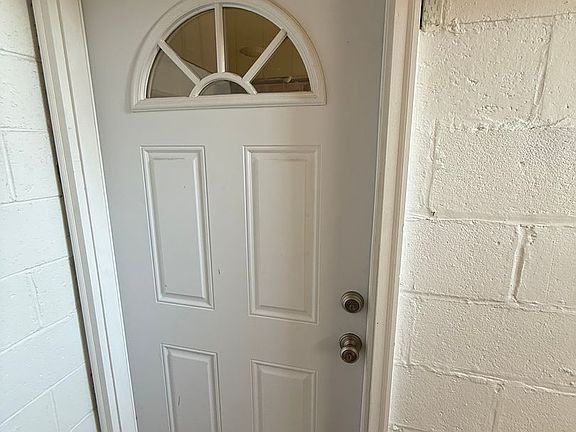 3rd image of 228 Craig Ave #B