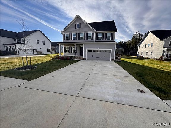 3rd image of 9535 Halifax Green Dr