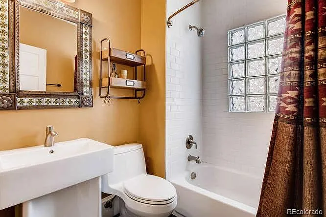 1552 Fillmore St — Photo 13
