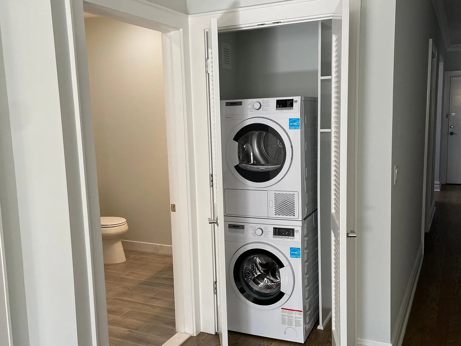 2 bed, 1100 sqft, $3,495 — Photo 4