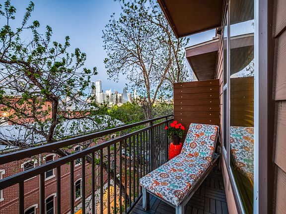 2nd image of 1900 Barton Springs Rd Unit 5037