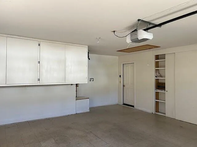 692 Hillside Dr — Photo 28