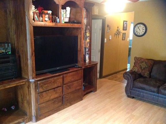 4th image of 5240 Velma Dr