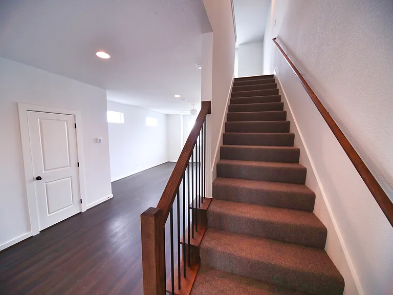 3519 S Hills Ave — Photo 14