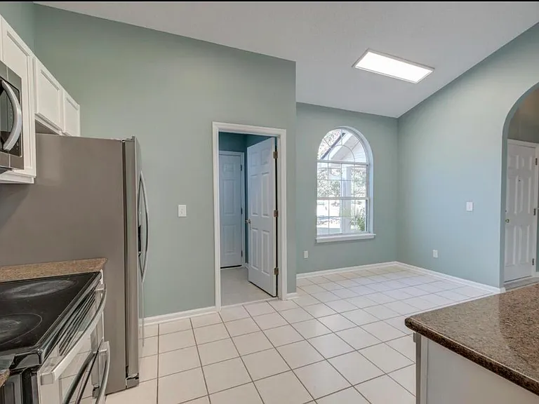 7186 Windmill Creek Rd — Photo 14