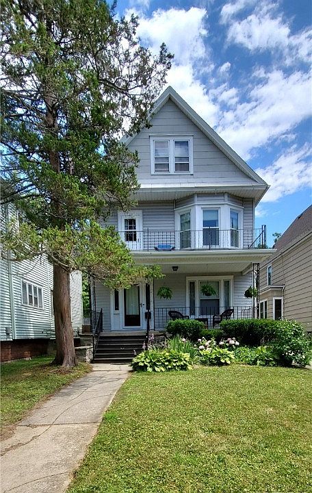 1st image of 121 Greenfield St