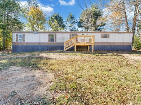 102 Sunnyview Ct, Vinton, VA 24179