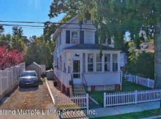 4 Greaves Ave, Staten Island, NY 10308