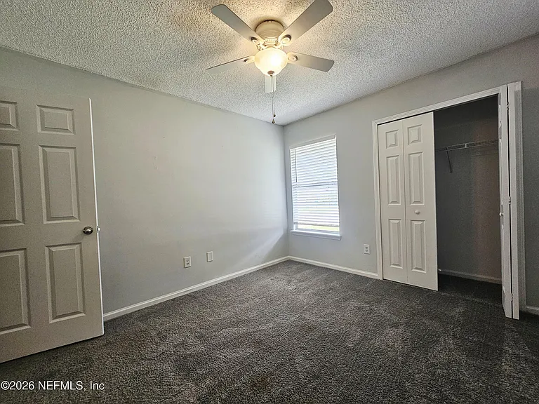 13041 Staffordshire Dr S — Photo 10