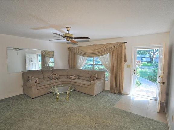 3rd image of 17120 Orangewood Dr