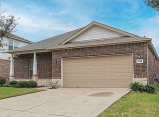 1110 Larkfield Dr, Rosenberg, TX 77469