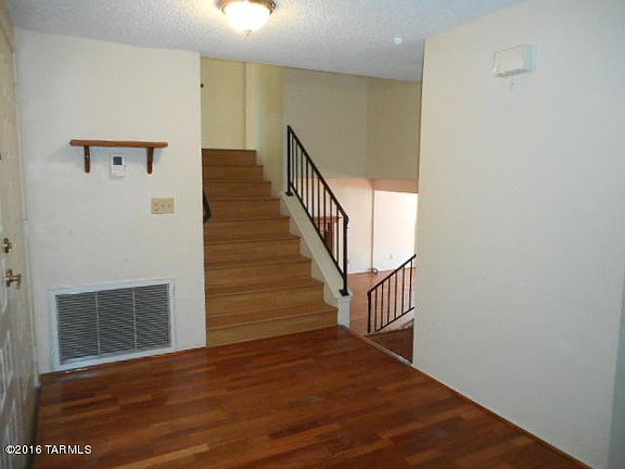 5th image of 7430 S Camino Bello
