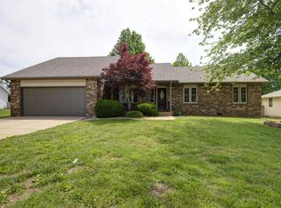 190 S Peach Tree Ln, Republic, MO 65738