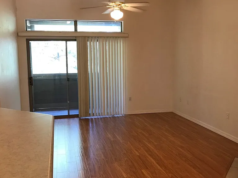 1401 N 4th St #204 — Photo 6
