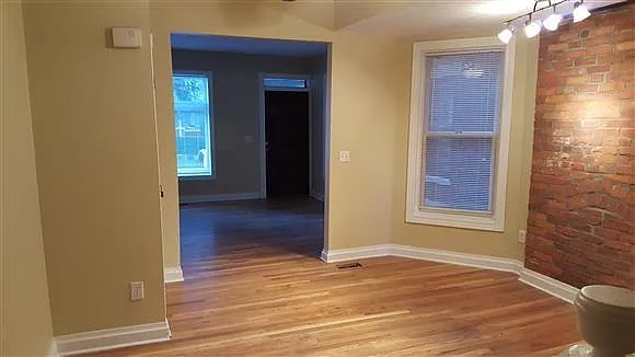 4 bed, 2.5 bath, 1676 sqft, $3,500 — Photo 2