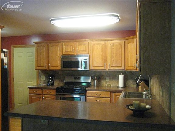 4th image of 13118 Bunker Ct