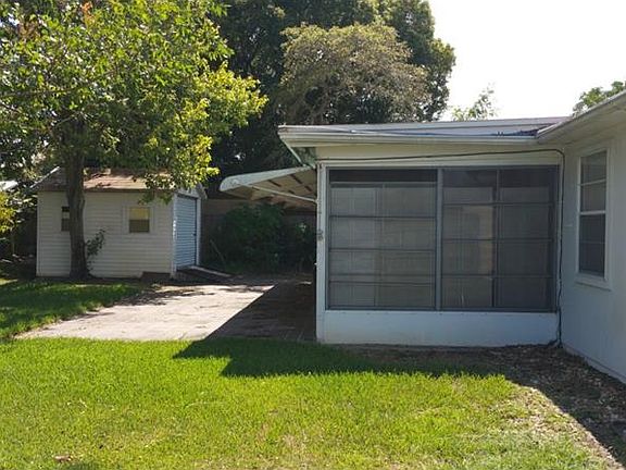 5th image of 1101 Covina St