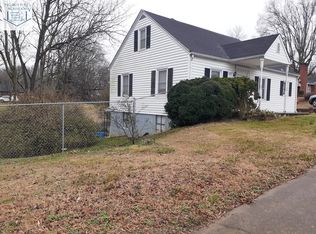 697 Main St, Ridgeway, VA 24148