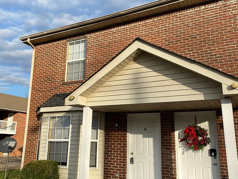 3865 Northeast Dr — Photo 1