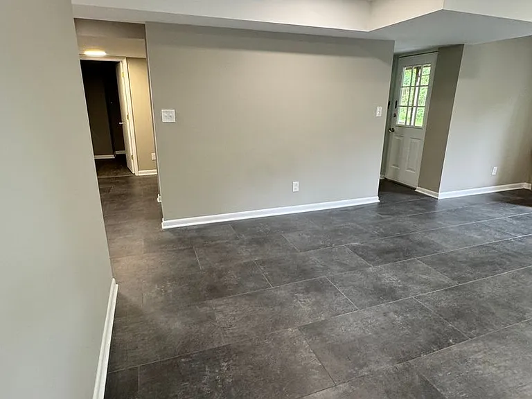 1625 S Maple Rd — Photo 68