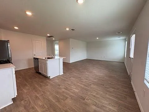 161 Birdwell Ln — Photo 5