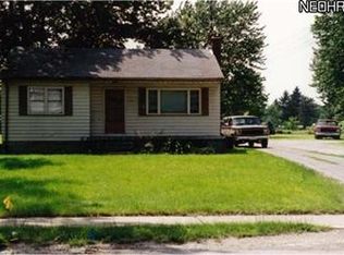 11932 Market St, North Lima, OH 44452