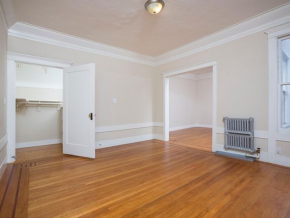 5th image of 2852 California St APT 6
