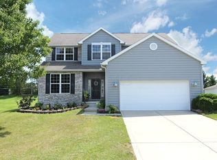 913 Lockmead Ct, Pataskala, OH 43062