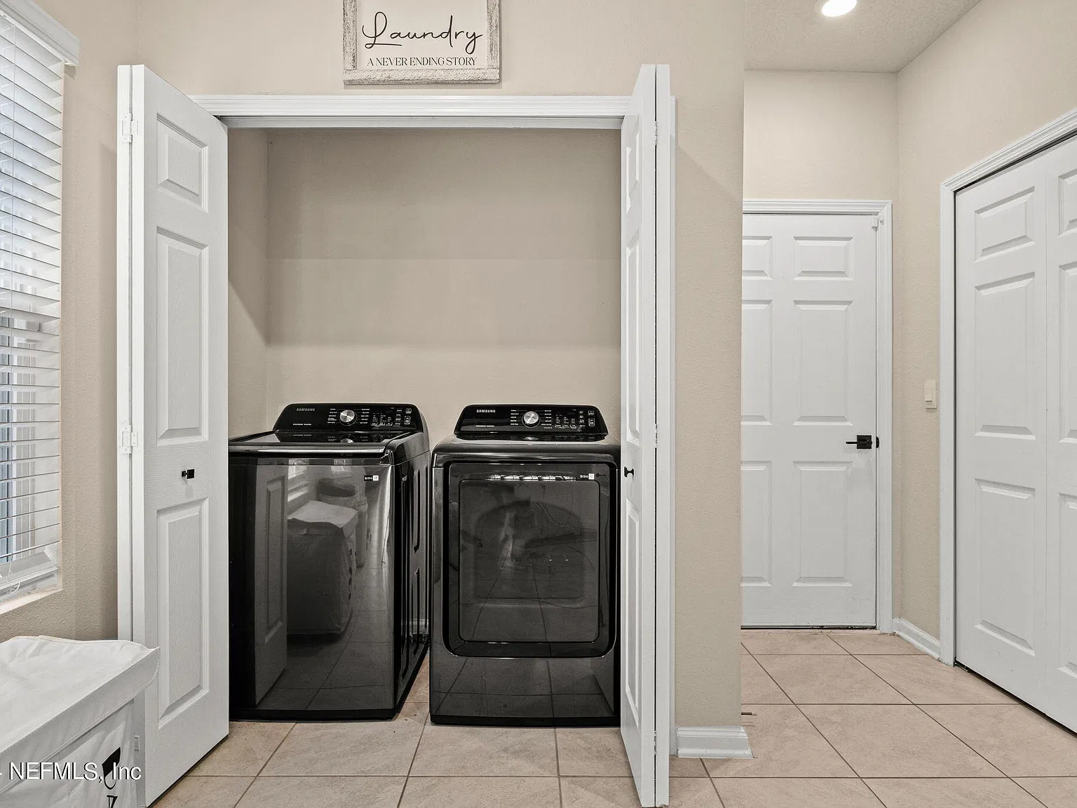 3 bed, 2.5 bath, 1492 sqft, $1,799 — Photo 4