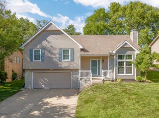 22 NE 111th St, Kansas City, MO 64155