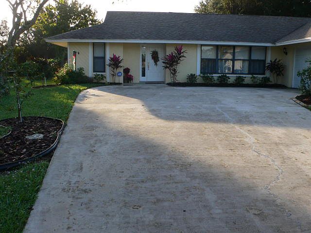 1st image of 2269 SW Edison Cir