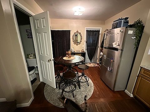 4th image of 315 McKinley Ave