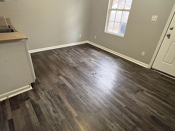 3rd image of 127 N 46th St APT 1