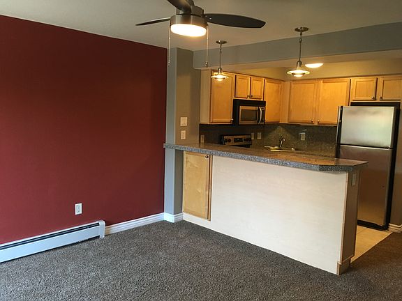 5th image of 1833 Williams St APT 308
