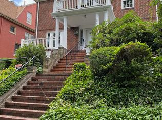 274 Arborway, Jamaica Plain, MA 02130