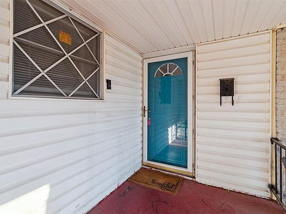 2nd image of 4805 Trina Dr
