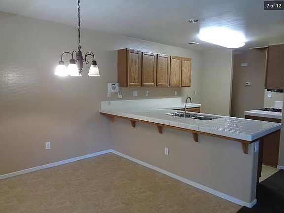 4th image of 2084 N Bordeaux Cir