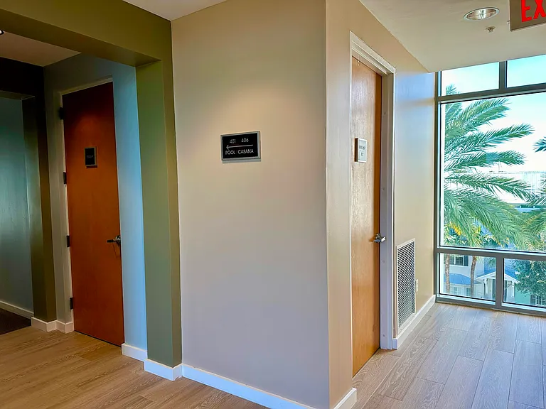 365 SE 6th Ave #203 — Photo 38