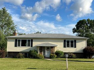 1202 Queens Rd, Kirksville, MO 63501