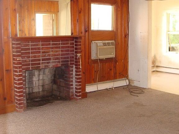 3rd image of 7696 Southland Dr