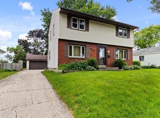 6119 W Boehlke Ave, Milwaukee, WI 53223