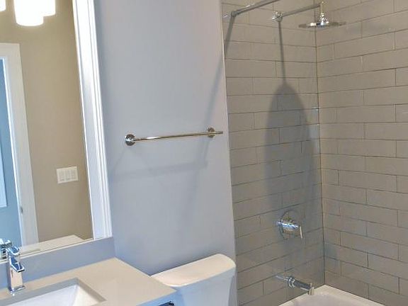 4th image of 874 W Lill Ave #8783