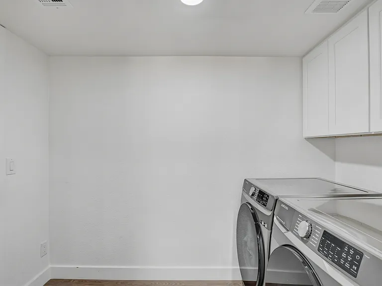 7987 Dorinda Ave — Photo 18