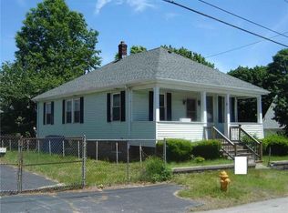 75 Seneca Ave, Pawtucket, RI 02860