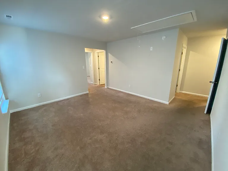 1512 Auckland Ct — Photo 26