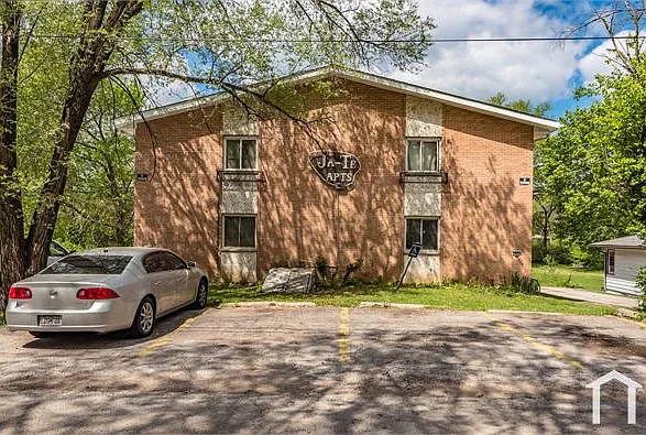 1 bed, 700 sqft, $700 — Photo 2