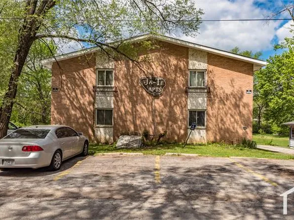 10091 Toelle Ln APT 12, Saint Louis, MO 63137