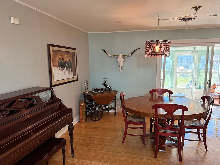 1517 Weyford Dr — Photo 9